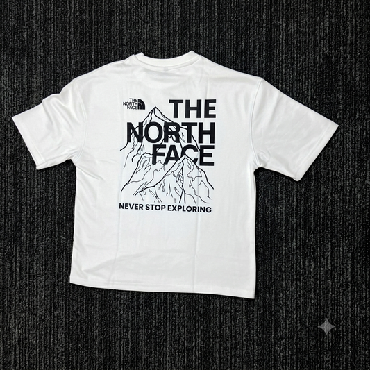 "The North Face" Oversized Comfortable Tee.